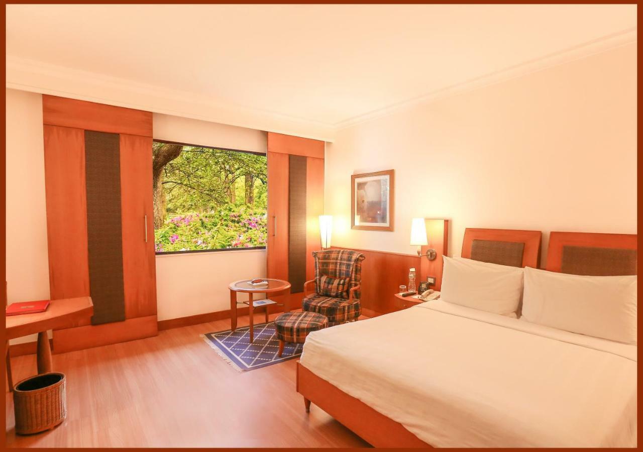 Trident Chennai Ξενοδοχείο Εξωτερικό φωτογραφία A room at the Taj Bengal